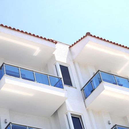 Hotel Agel Саранда Екстер'єр фото